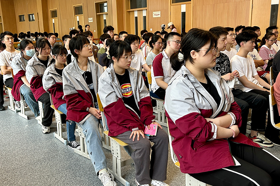 考试心态讲座.jpg